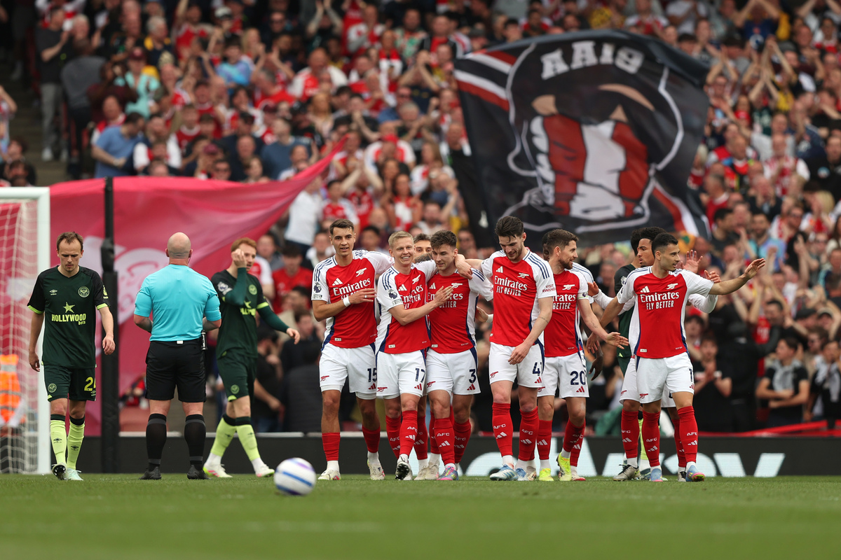 拉菲尼亚：落选FIFA最佳阵容？我不在乎（拉菲尼亚：无缘FIFA年度最佳阵容？我毫不在意）