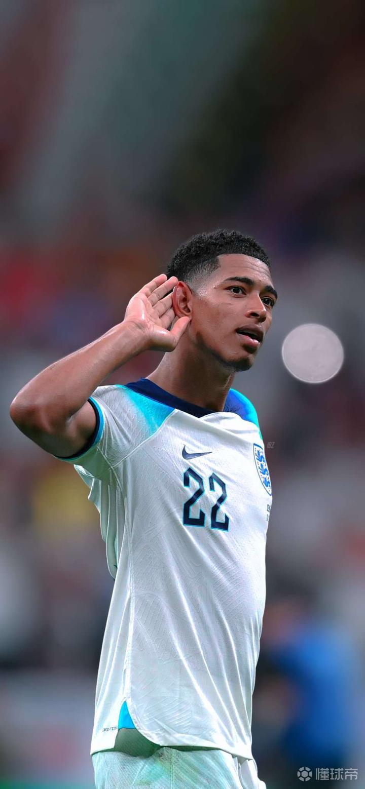 澳超半场：贝希奇建功，杜兰扳平，墨尔本城1-1麦克阿瑟（澳超上半场：贝希奇先拔头筹，杜兰扳平，墨尔本城暂1-1麦克阿瑟）