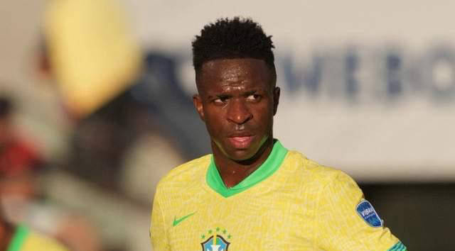 杜兰特用时1141场砍下31000分，火箭117-98大胜太阳