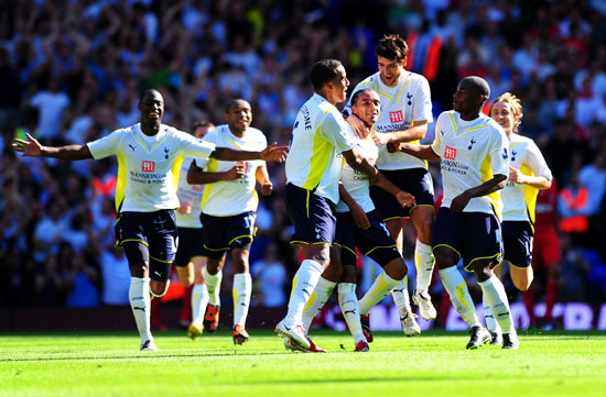 意甲半场：贝尔加利、科伦坡破门，热那亚1-1维罗纳