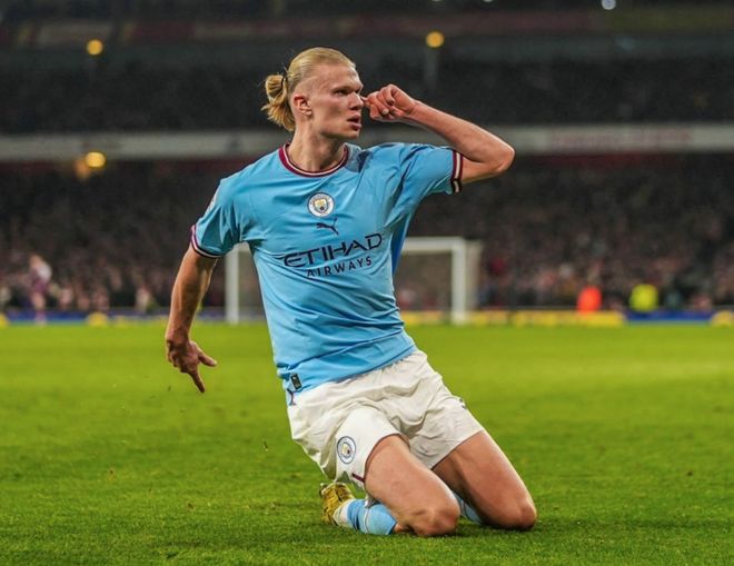 英媒：罗克回归巴甲后浴火重生，曼联盼补强锋线已对他关注