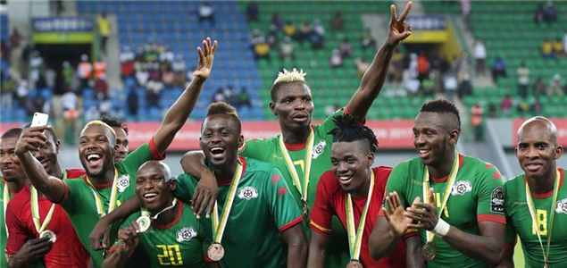 NBA战报：阿门31分，火箭117-98轻取太阳