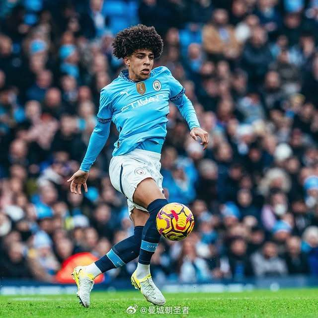 张伯霖：自己进几个球无所谓，只要球队能小组第一出线就行