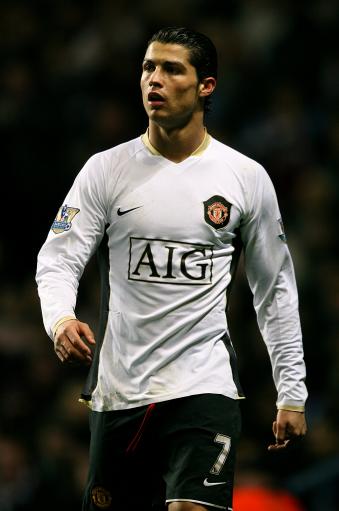 若阿根廷、葡萄牙均头名出线，梅罗有望在世界杯八强战相遇