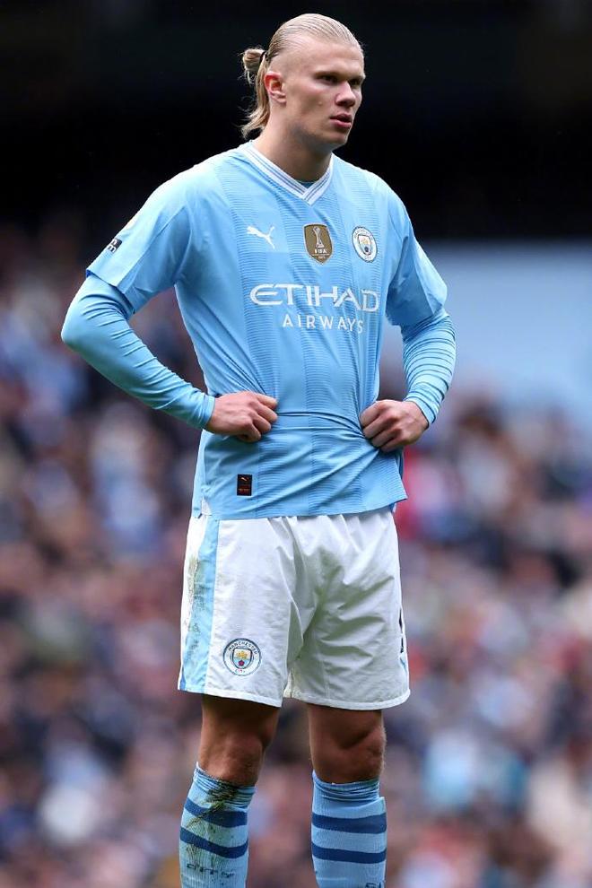 米兰女排以3-0击败贝加莫，艾格努砍25分MVP，展现统治力，整体配合出色，展现冠军底蕴。